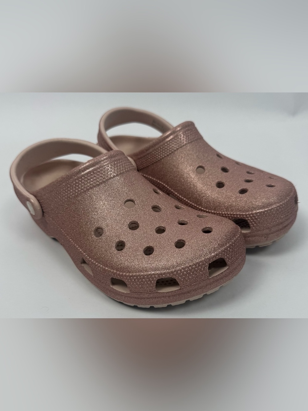 Crocs Classic Glitter Clog Quartz Rose Gold Sparkle Women’s 11 Men’s 9 EUC - Picture 3 of 10